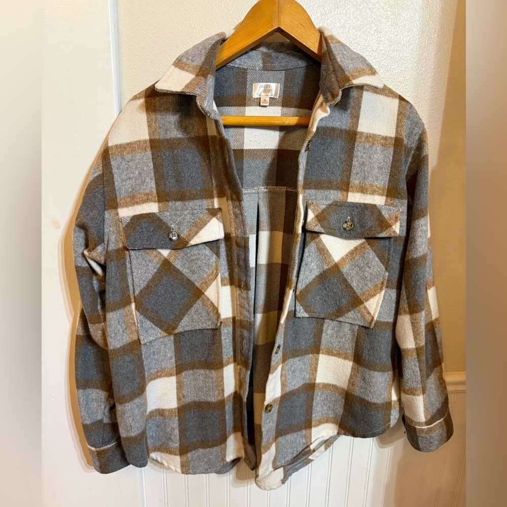 Dizzy Plaid Shirt in Gray and Brown
